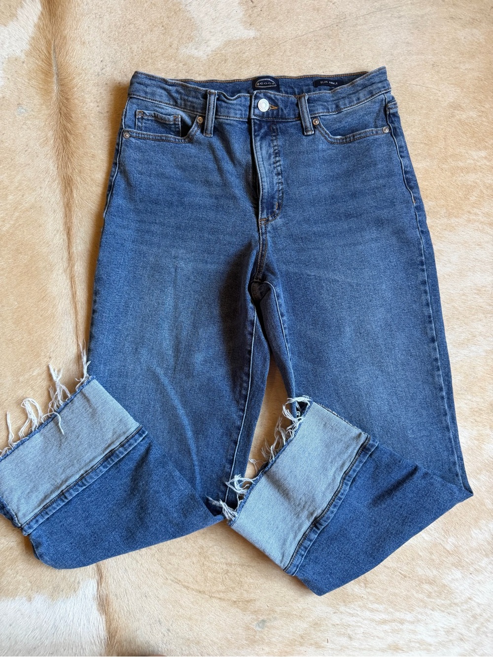 Women’s Scoop Brand Benton Cuffed ankle jeans - slim ankle - size 8